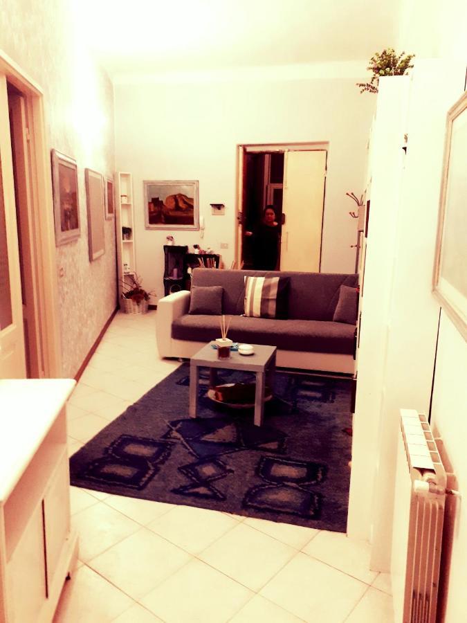 La Maison Des Caprices_ La Spezia _Stazione_5Terre Exteriör bild